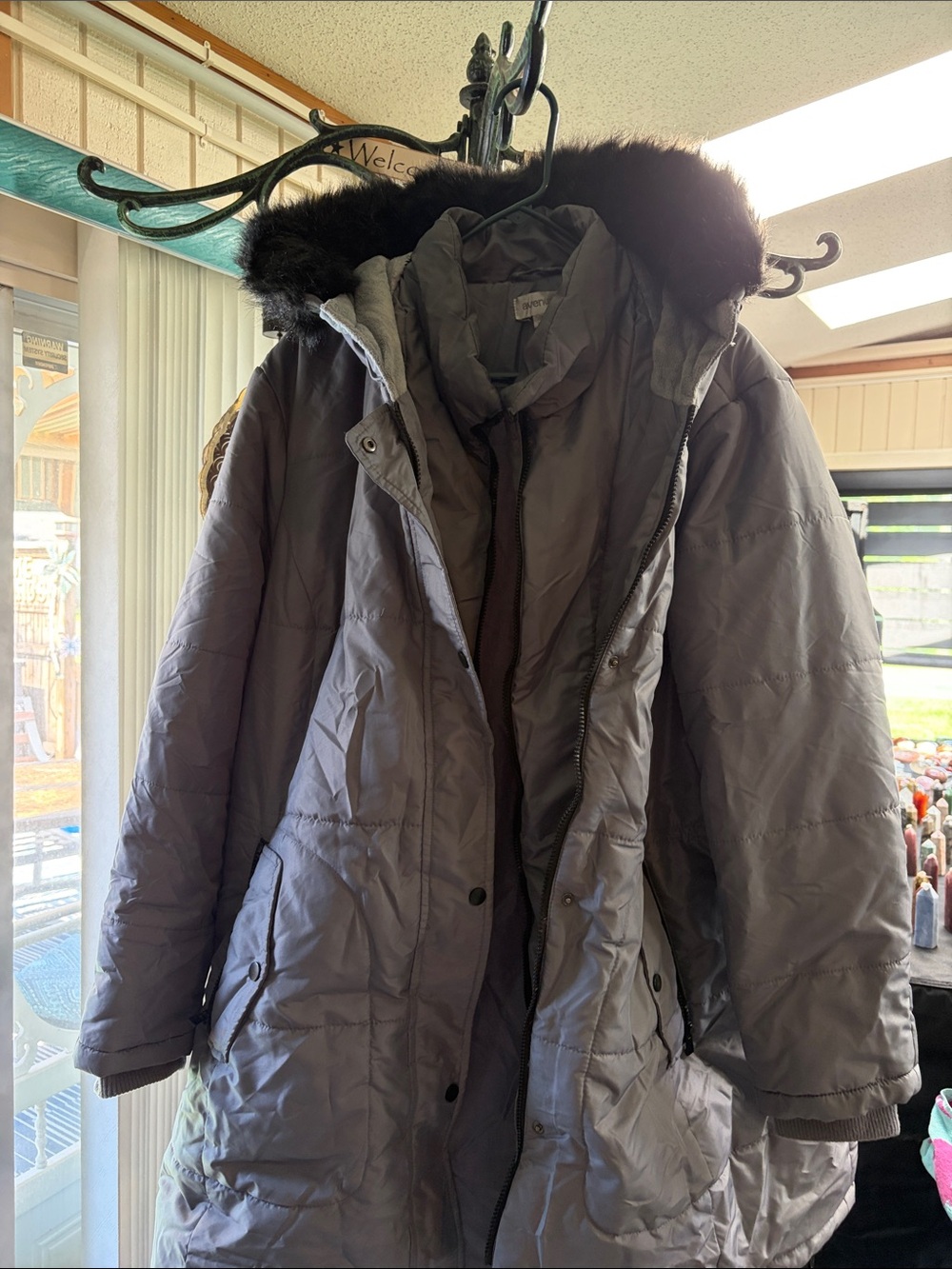 Avenue Women's Light Gray Quilted Puffer Coat with Faux Fur Hood